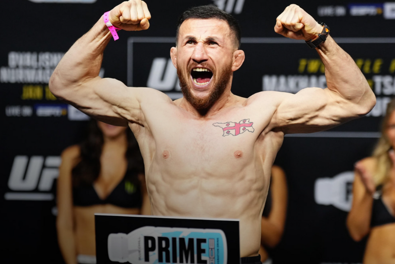 Neste sábado (7), a partir das 19h, atletas do mais alto nível do MMA se enfrentarão no octógono do Prudential Center, em Nova Jersey...
