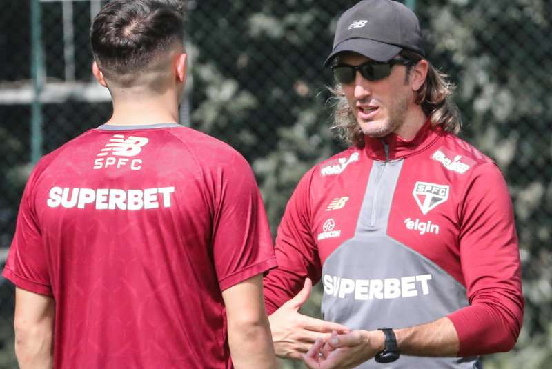 O São Paulo tem se movimentado de forma discreta, mas intensa, nos bastidores nesta primeira metade da temporada.