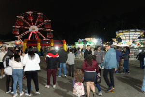 O tradicional "Arraiá do Guaibê" dá início às festividades juninas em Guarujá neste sábado (5). O evento acontece no Ginásio Guaibê,