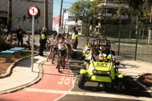 As férias escolares de julho chegaram com uma opção divertida e educativa para as crianças em Santos. A partir desta segunda-feira (7) até o